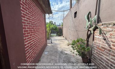Casa 6 ambientes 226 m² en venta con cochera en Burzaco - Apto Credito