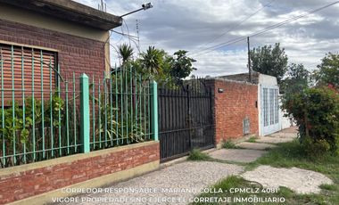 Casa 6 ambientes 226 m² en venta con cochera en Burzaco - Apto Credito