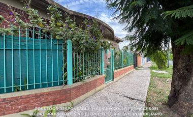 Casa 6 ambientes 226 m² en venta con cochera en Burzaco - Apto Credito