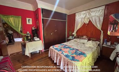 Casa 6 ambientes 226 m² en venta con cochera en Burzaco - Apto Credito