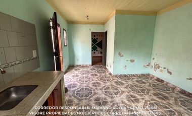 Casa 6 ambientes 226 m² en venta con cochera en Burzaco - Apto Credito