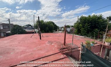 Casa 6 ambientes 226 m² en venta con cochera en Burzaco - Apto Credito