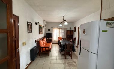 Chalet en alquiler temporario c/ cochera en Ostende