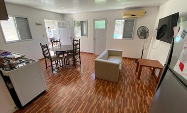 Casa quinta en venta - Quincho al frente de 90m2 y Casa de dos plantas al fondo