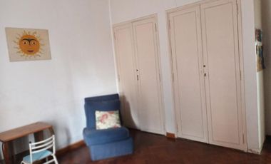 Terreno / Lote en venta de 381.04m2 ubicado en Ramos Mejía