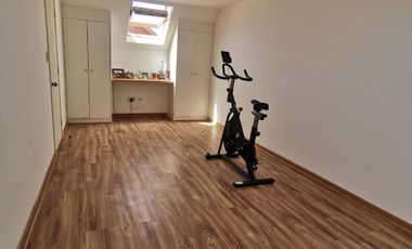 ARRIENDO CASA CON PISCINA, MACHALI