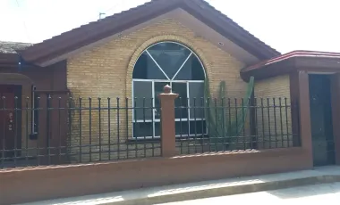 VENTA DE CASA UN SOLO NIVEL EN CHIPILO A UNAS CALLES DEL CENTRO