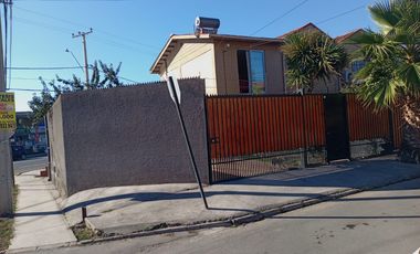 OPORTUNIDAD CASA ESQUINA CON LOCAL COMERCIAL