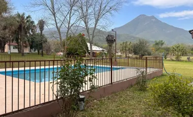 QUINTA EN VENTA A ESPALDAS DE LA CORTINA CADEREYTA N.L.