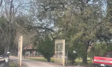 QUINTA EN VENTA A ESPALDAS DE LA CORTINA CADEREYTA N.L.