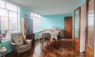 Casa en Arriendo en CASA DOS PISOS EN CERRO ESPERANZA, 4D/2B/4E.