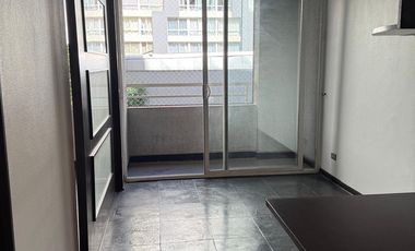 ARRIENDO DPTO LUMINOSO 1D 1B EN EXCELENTE ESTADO - 310KCLP
