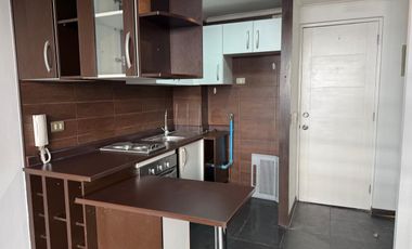 ARRIENDO DPTO LUMINOSO 1D 1B EN EXCELENTE ESTADO - 310KCLP