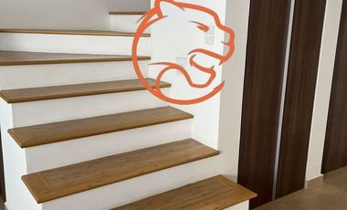 CASA EN RENTA EN SOPHIA DISTRITO