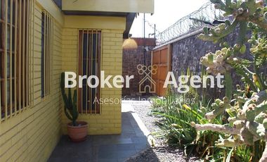 Casa en Venta en Casa en venta | Sin deuda | Gran terreno.