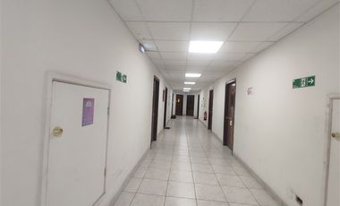 Oficina en Venta en agustina 1161