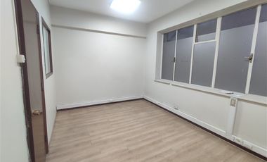 Oficina en Venta en agustina 1161