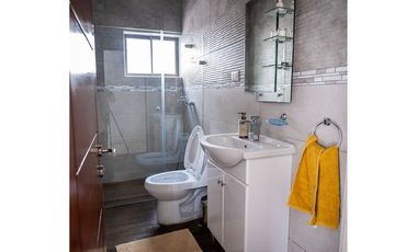 Casa Moderna en La Cisterna: Oportunidad Única