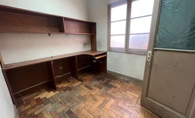 CASA Para remodelar Almirante Barroso