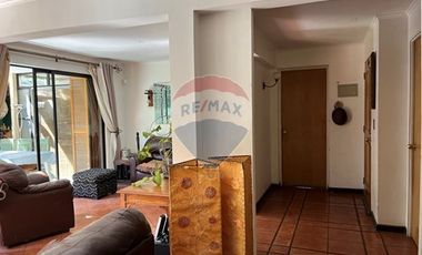 4D, 3B, 3E Casa en condominio