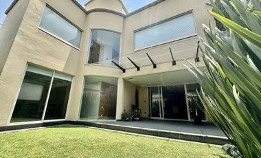 Casa en venta amueblada Parques del Pedregal. Tlalpan, Cdmx