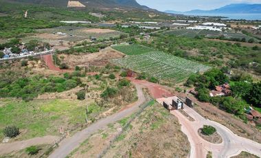 Terreno en venta Lago de Chapala | Lago Luna Tuxcueca | 268 m² en Esquina