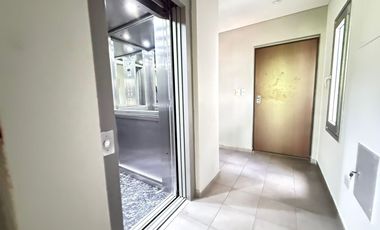 Departamento en alquiler de 2 ambientes con cochera