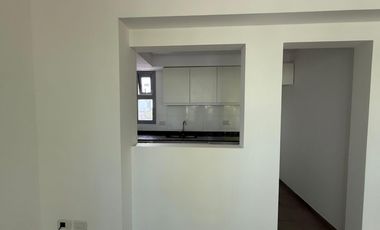 Departamento en alquiler de 2 ambientes con cochera