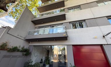 Departamento en alquiler de 2 ambientes con cochera