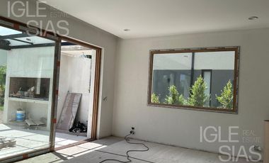 Casa en venta de 4 dormitorios en Carpinchos