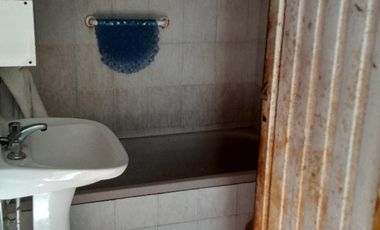 Funes. Casa Florencio Varela 1954, 3 Dormitorios
