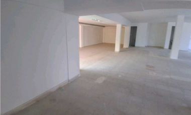 SE ARRIENDA HERMOSO LOCAL COMERCIAL EN ALTO PRADO BARRANQUILLA