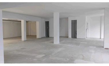 SE ARRIENDA HERMOSO LOCAL COMERCIAL EN ALTO PRADO BARRANQUILLA