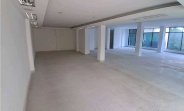SE ARRIENDA HERMOSO LOCAL COMERCIAL EN ALTO PRADO BARRANQUILLA
