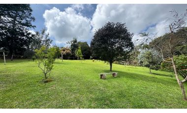 Finca campestre independiente para la venta en Santa Elena