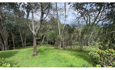 Finca campestre independiente para la venta en Santa Elena