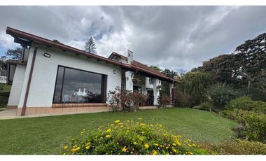 Finca campestre independiente para la venta en Santa Elena