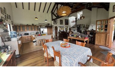 Finca campestre independiente para la venta en Santa Elena