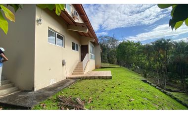 Alquiler de Casa Dúplex vacia en PH Villas del Pinar Arraiján – LH