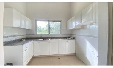 Alquiler de Casa Dúplex vacia en PH Villas del Pinar Arraiján – LH