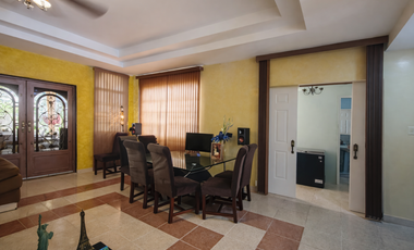 Venta de Casa Unifamiliar en Llanos de Curundú, Ancón | LH