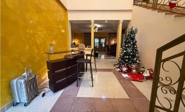 Venta de Casa Unifamiliar en Llanos de Curundú, Ancón | LH