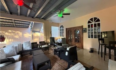 Venta de Casa Unifamiliar en Llanos de Curundú, Ancón | LH