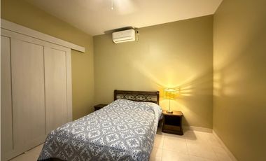 Venta de Casa Unifamiliar en Llanos de Curundú, Ancón | LH