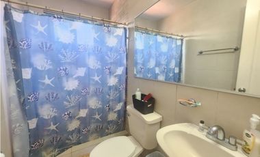 Venta de Casa de Esquina Remodelada en PH Versalles | LAMM