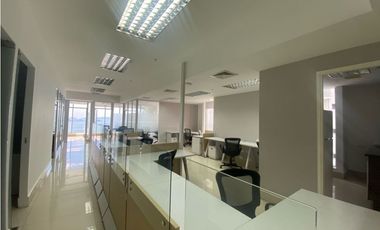 Oficina Amoblada con Vista al Mar en Avenida Balboa Torre BICSA- LH