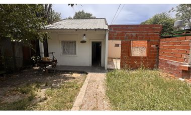 Casa 3 AMB en venta barrio la quebrada Paso del Rey