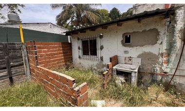 Casa 3 AMB en venta barrio la quebrada Paso del Rey