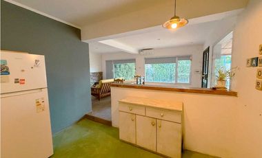 Casa en venta Navarro al 400