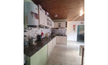 CASA  BARRIO SMATA, CABO DE HORNOS Y 213